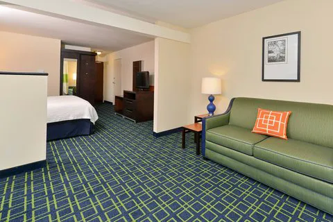 Fairfield Inn & Suites Cedar Rapids 5