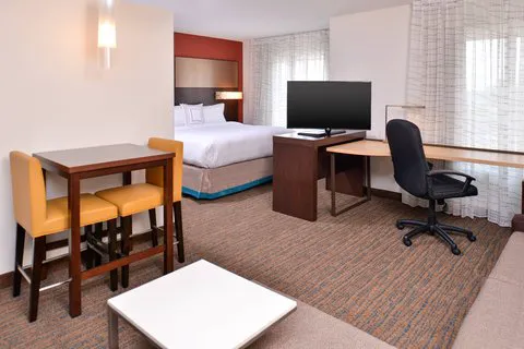 Residence Inn Cedar Rapids South 5
