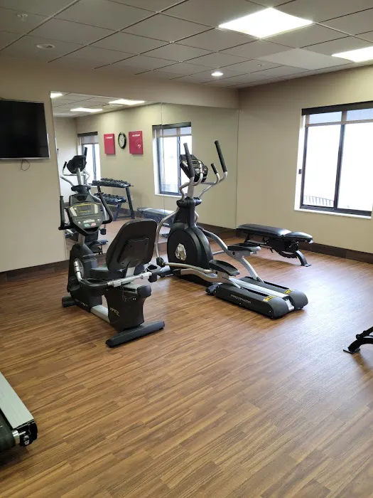 Comfort Inn & Suites Cedar Rapids Airport 4