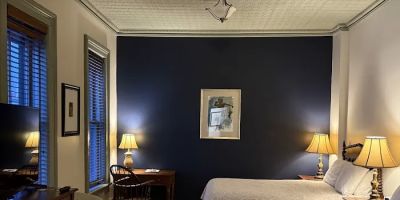 The Black Hawk Hotel