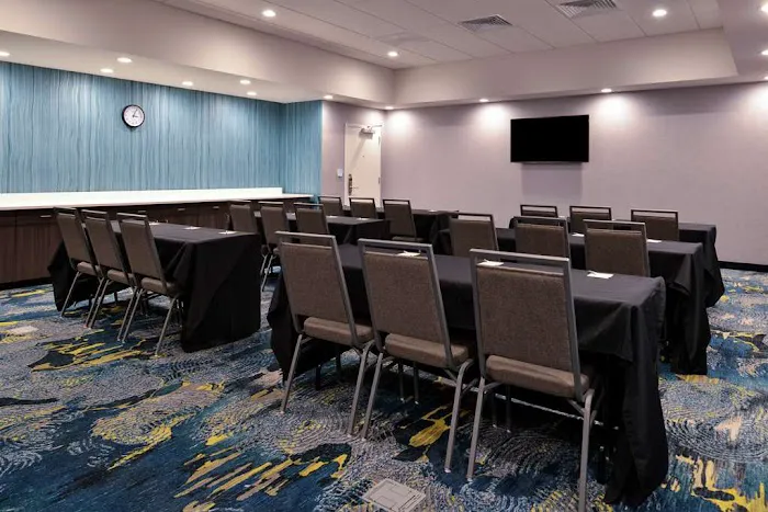 Hampton Inn Cedar Falls Downtown 4