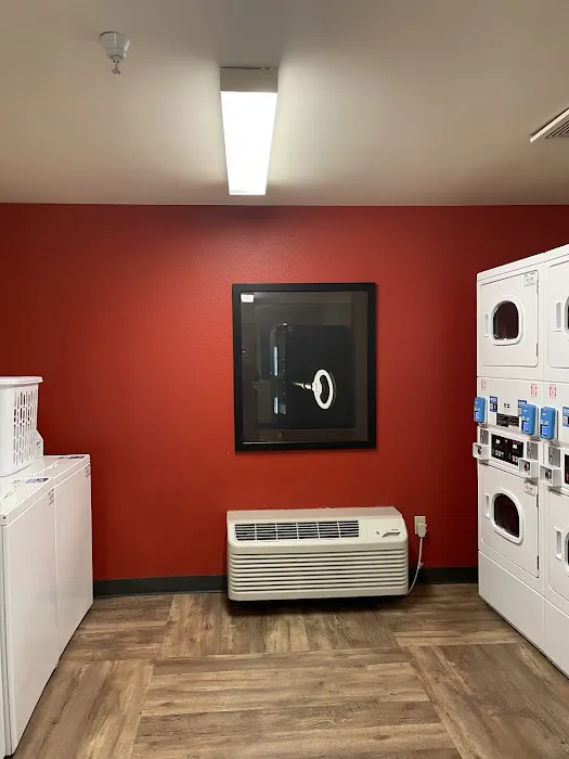 Extended Stay America - Chicago - Hillside 4