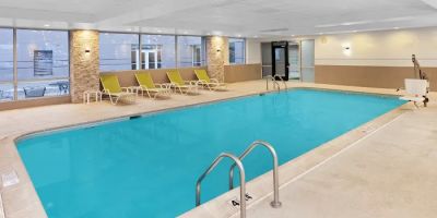 Holiday Inn Chicago Oakbrook by IHG