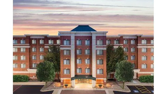 Residence Inn Chicago Oak Brook 4