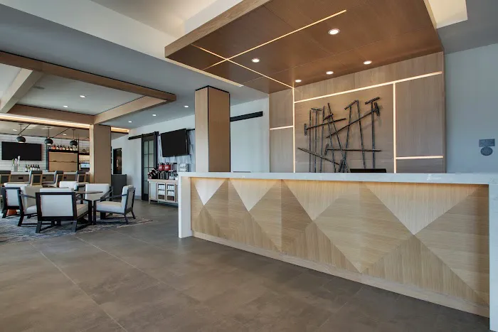 Hyatt House Chicago / Oak Brook 4