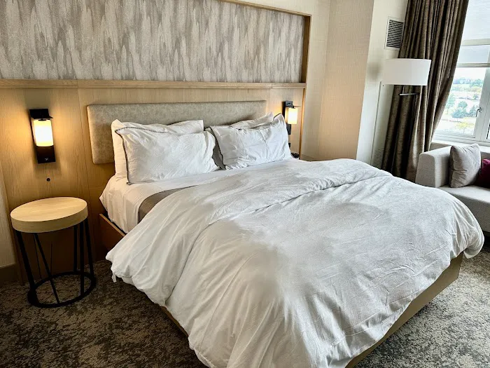 The Westin Chicago Lombard 4