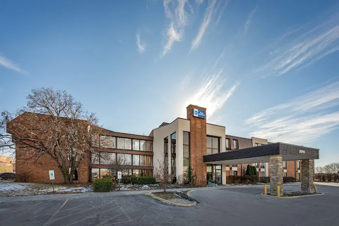 Best Western Chicago - Downers Grove 4