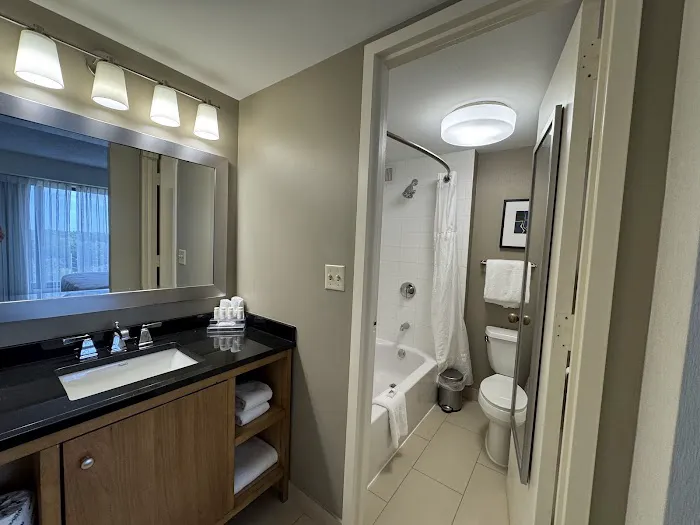 Hyatt Regency Lisle near Naperville 4