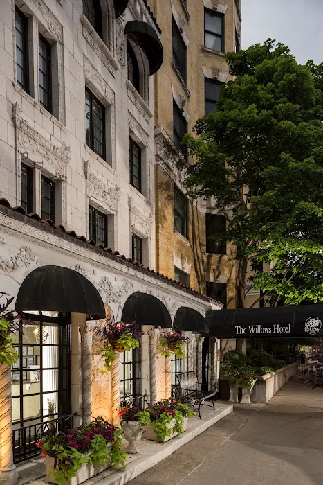 The Willows Hotel 5