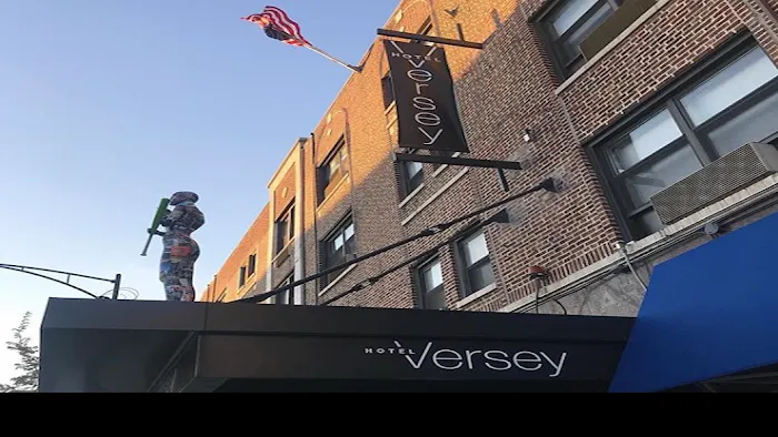 Hotel Versey 5