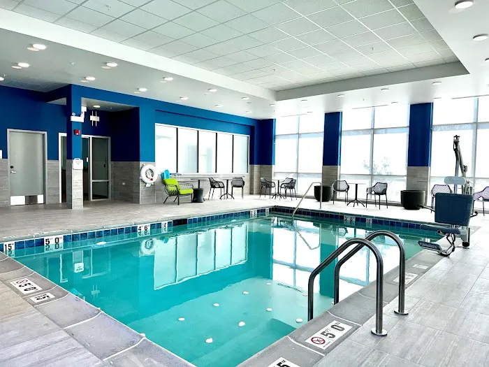Hampton Inn & Suites Chicago Medical District UIC 5