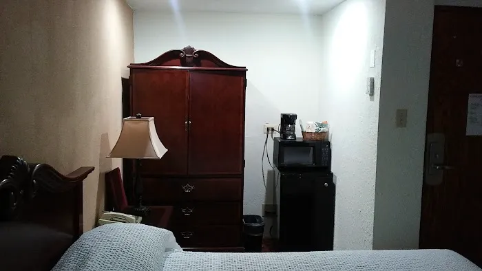The Write Inn 4