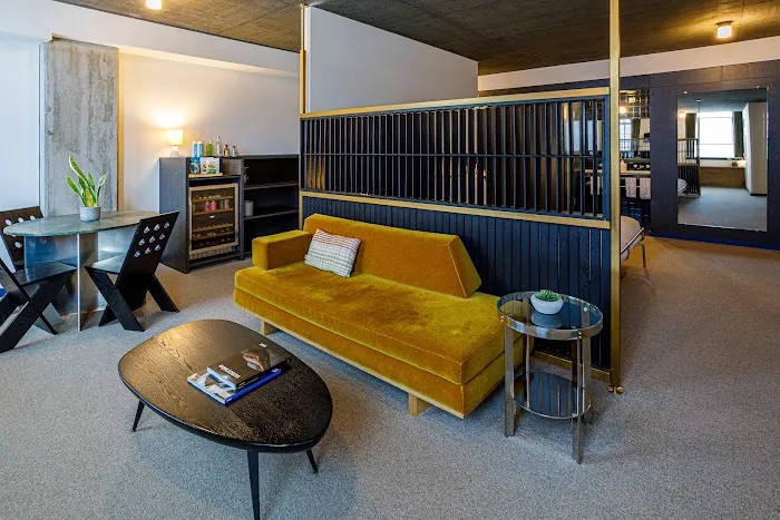 The Emily Hotel 5