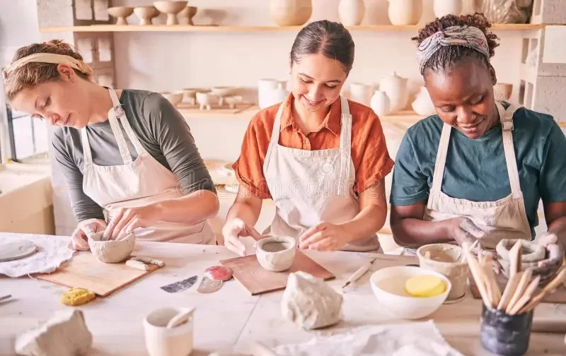 Hotels That Offer Onsite Pottery or Craft Classes for Creative Travelers