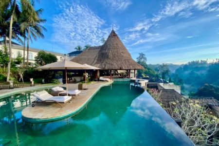 Hotels That Offer Local Cultural Craft Nights | Tengerszem Hotels