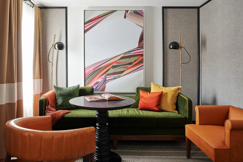 Hotels That Offer In-Room Art Galleries – Luxury Meets Creativity