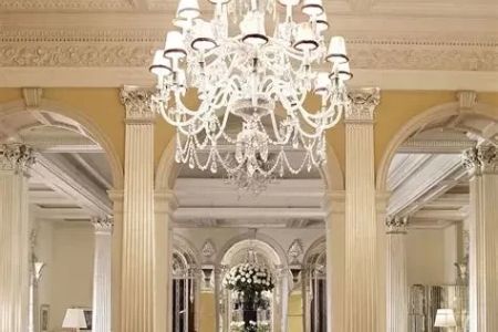 Hotels with Stunning Lobbies — Worth the Visit