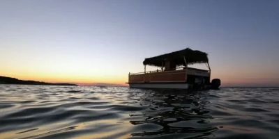Hotels That Offer Private Boat Tours for Unique Waterfront Experiences