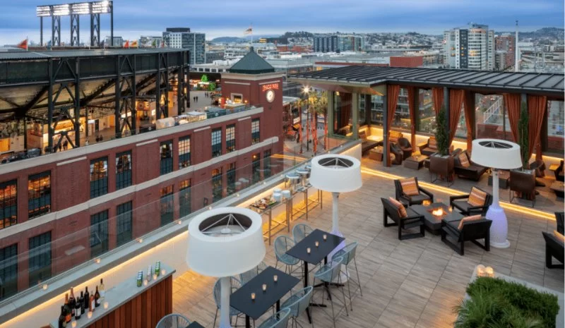 Best Hotels That Host Rooftop Silent Concerts for a Unique Experience