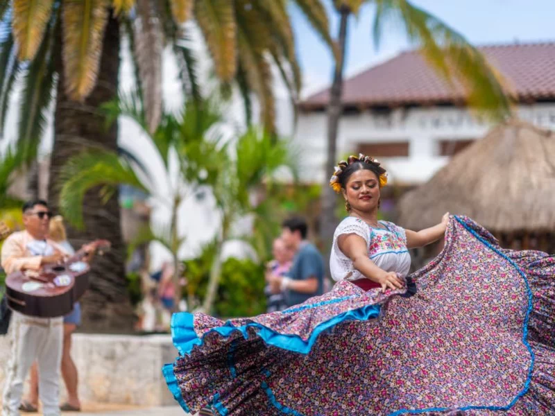 Hotels That Offer Immersive Local Dance Evenings for Cultural Travelers