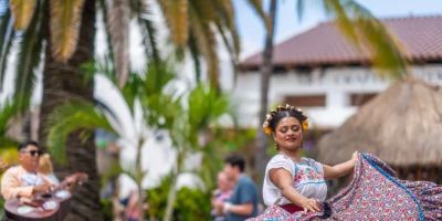 Hotels That Offer Immersive Local Dance Evenings for Cultural Travelers