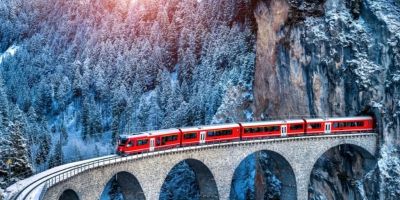 Hotels You Can Reach by Scenic Train + Stay: Top Destinations for an Unforgettable Getaway