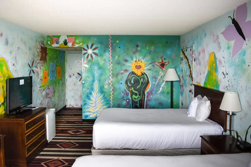 Hotels That Provide In-Room Craft Paint Kits for a Unique Stay