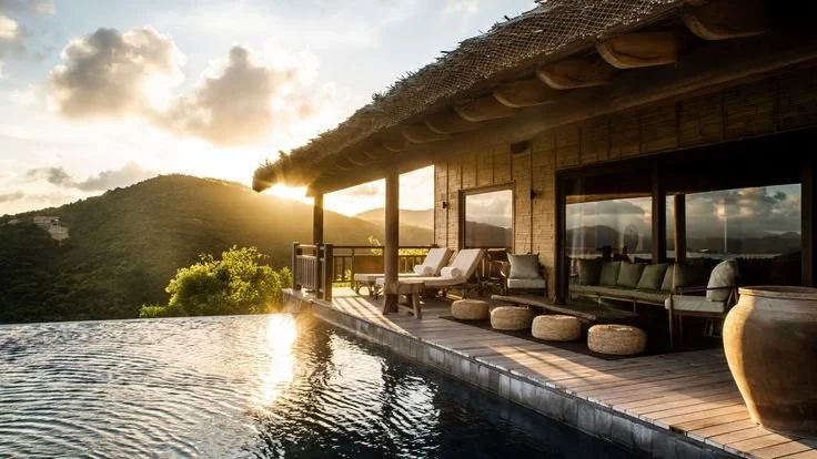 Hotels That Offer Immersive Local Cultural Kits