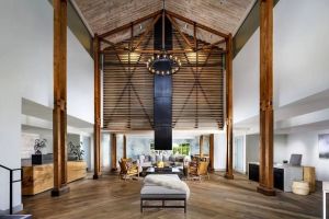 Best Hotels for Your Road Trip Across America's Most Scenic Routes