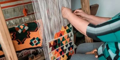 Hotels with Local Weaving & Textile Workshops for a Unique Cultural Experience
