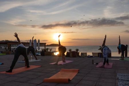 Hotels with Balconies for Sunrise Yoga: Perfect Locations for Your Morning Practice