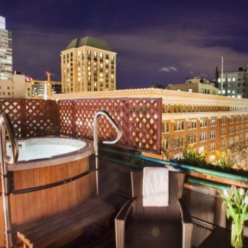 Hotels in Portland with Creative Vibes: Best Places for Art and Design Lovers
