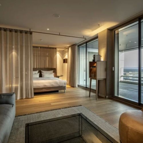 How Hotels Are Rethinking Standard Room Layouts for Modern Travelers