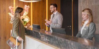 Best Hotels That Offer Guest Welcome Gifts to Enhance Your Stay