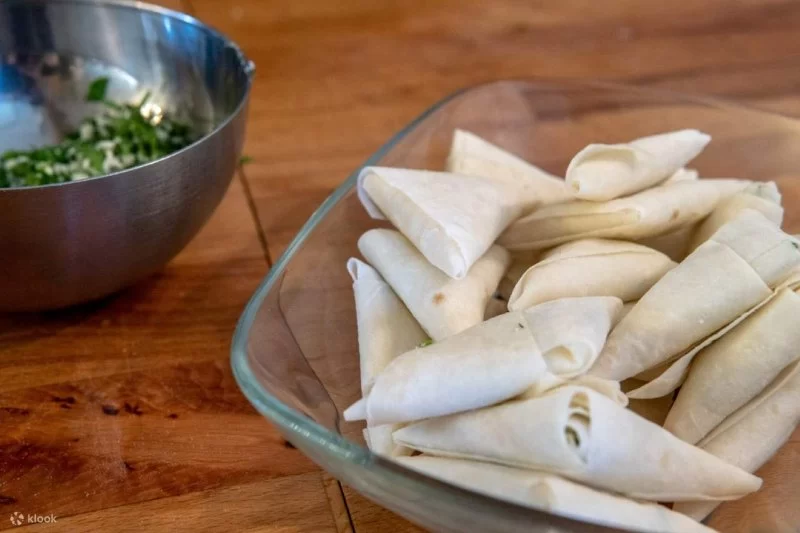 Hotels That Provide Local Spice Kits in Room: A Unique Experience for Travelers