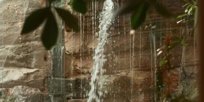 Hotels with In-Room Water Features for a Relaxing Ambience